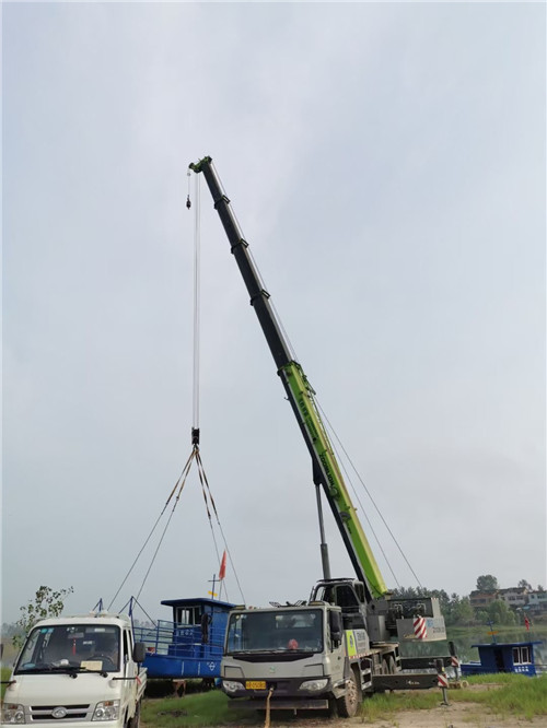 项城市桥梁建设吊装案例